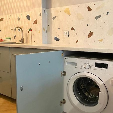 Apartment Close To Metro, 8 Minutes To Centrum And Near Airport 바르샤바 외부 사진